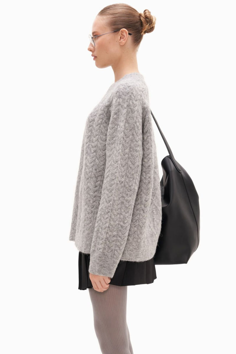 Джемпер с вязкой «косичка» TOPTOP, цвет: серый, TTS.050.13884.800 купить онлайн