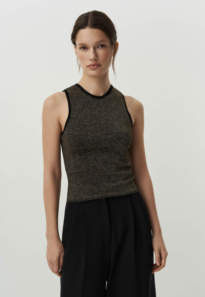 Топ из вискозы с металлизированной нитью