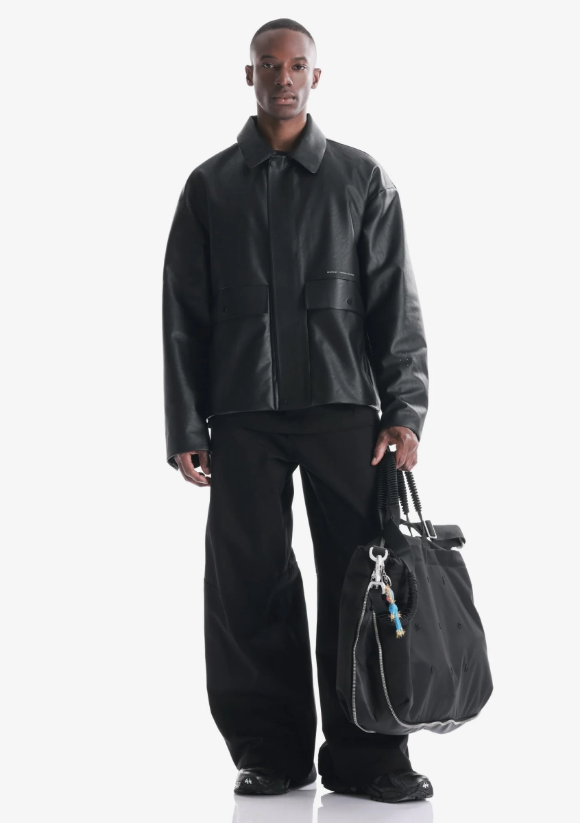 Куртка из экокожи KRAKATAU, цвет: Черный, Qm566-1 купить онлайн