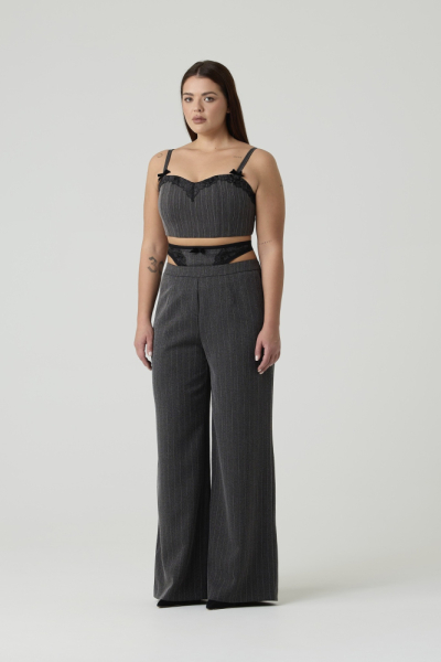 Брюки прямые с отделкой из кружева