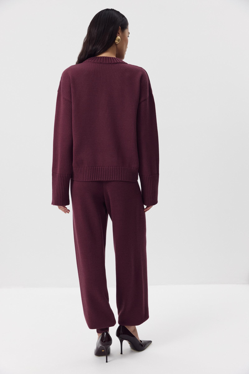 Джемпер из мериносовой шерсти с круглым вырезом Charmstore, цвет: сливовый, 303-44798-680 купить онлайн