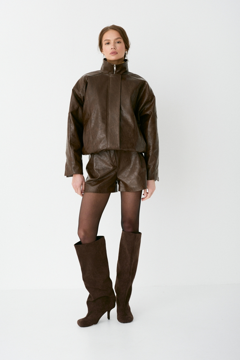 Шорты из состаренной экокожи Ricoco, цвет: коричневый, 7015/1 купить онлайн