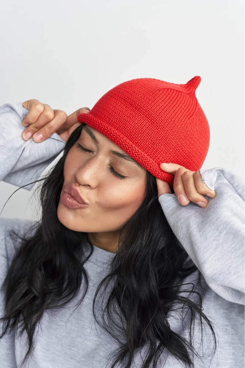 Шапка желудь из хлопка Erist store, цвет: красный НФ-00003335 купить онлайн