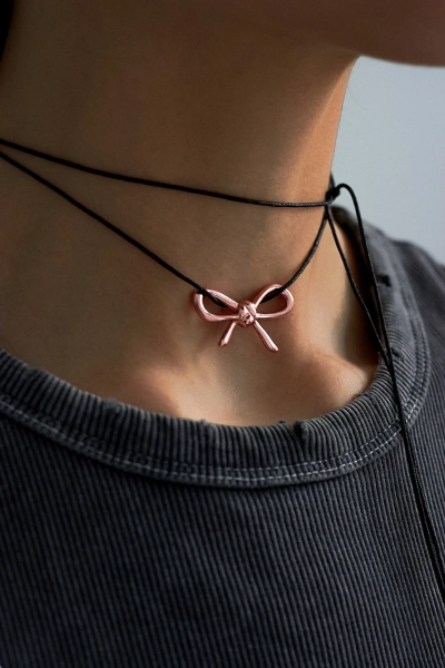 Серебряное колье "Бант" pink
