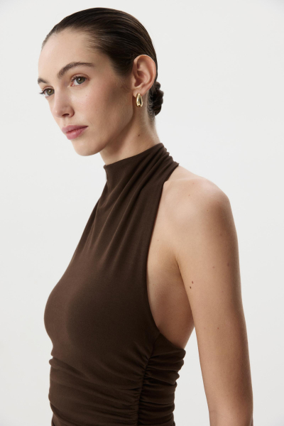 Топ халтер со стойкой Charmstore, цвет: горький шоколад, 205-12665-565 купить онлайн