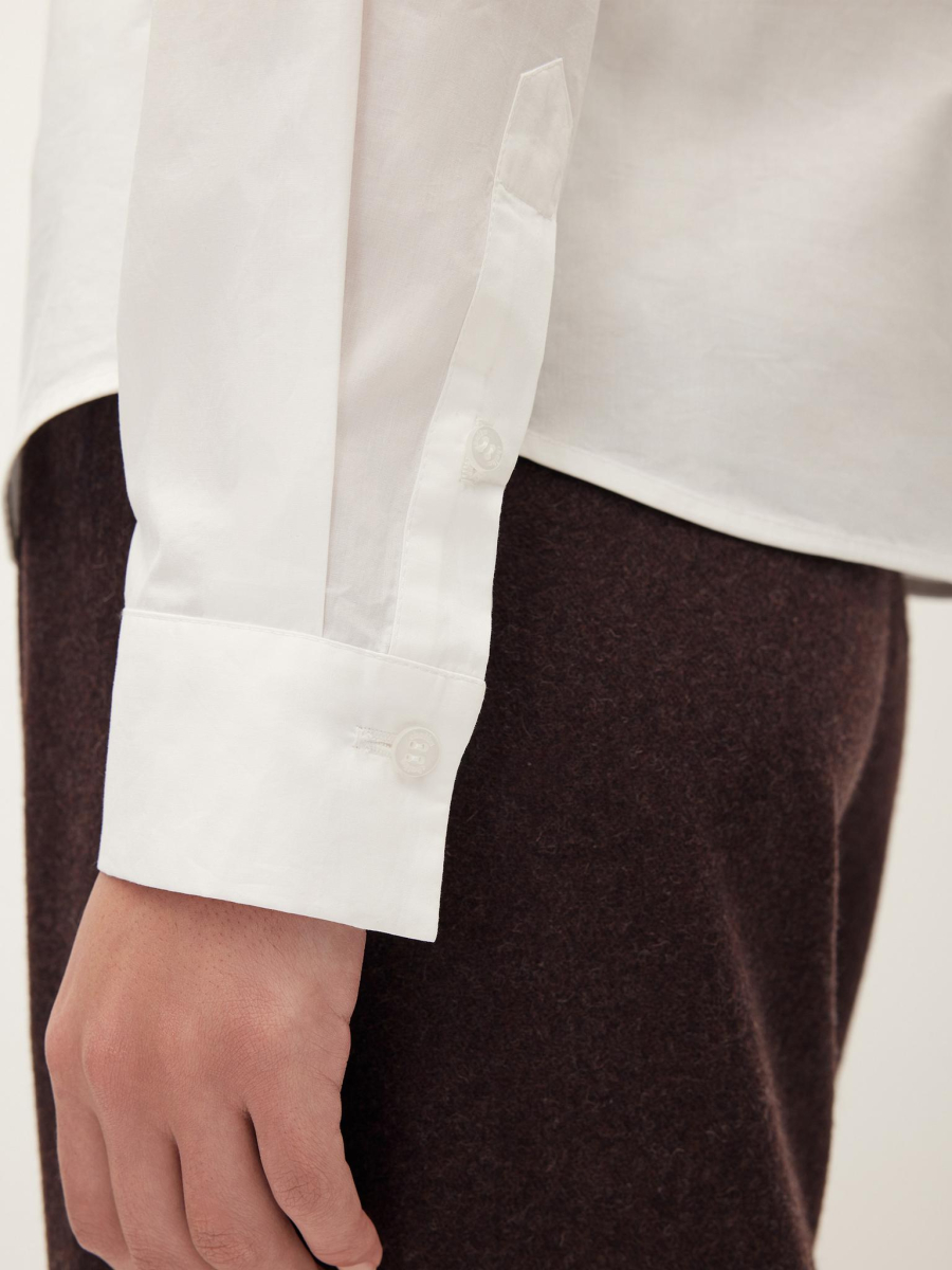 Рубашка приталенная Chaika, цвет: молочный, AW25BL02-01 купить онлайн