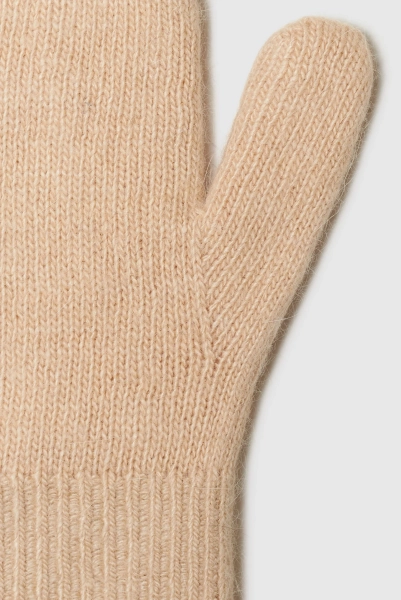 Варежки из ангоры Mankova, цвет: бежевый SH031 купить онлайн