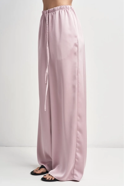 Брюки атласные в цвете Розовый Erist store, цвет: розовый, НФ-00003469 купить онлайн