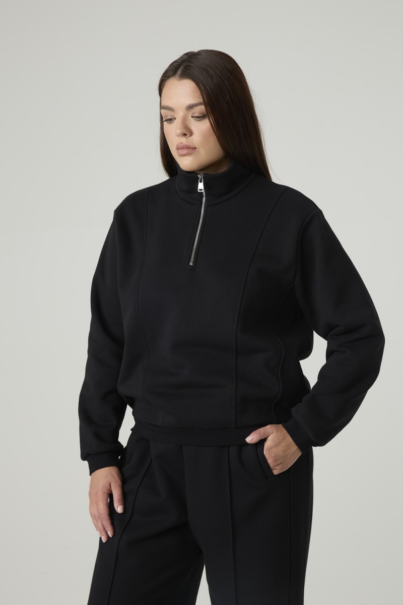 Свитшот из футера с рельефами