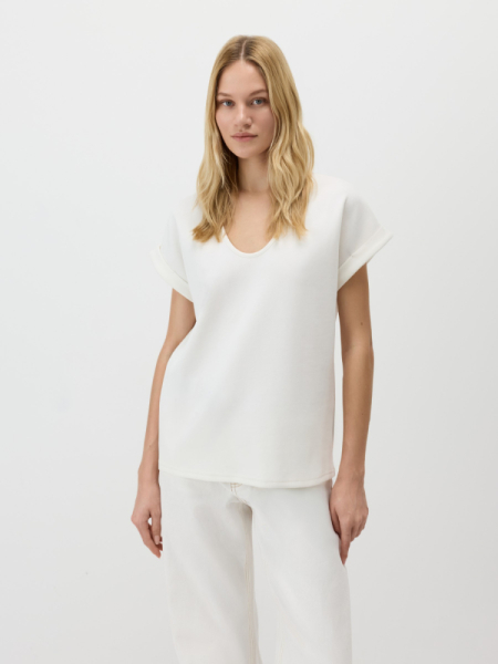 Базовая футболка из неофутера