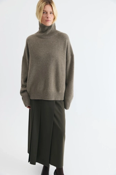 Свитер оверсайз с высоким воротником из шерсти Daisyknit, цвет: Кофейный,  купить онлайн