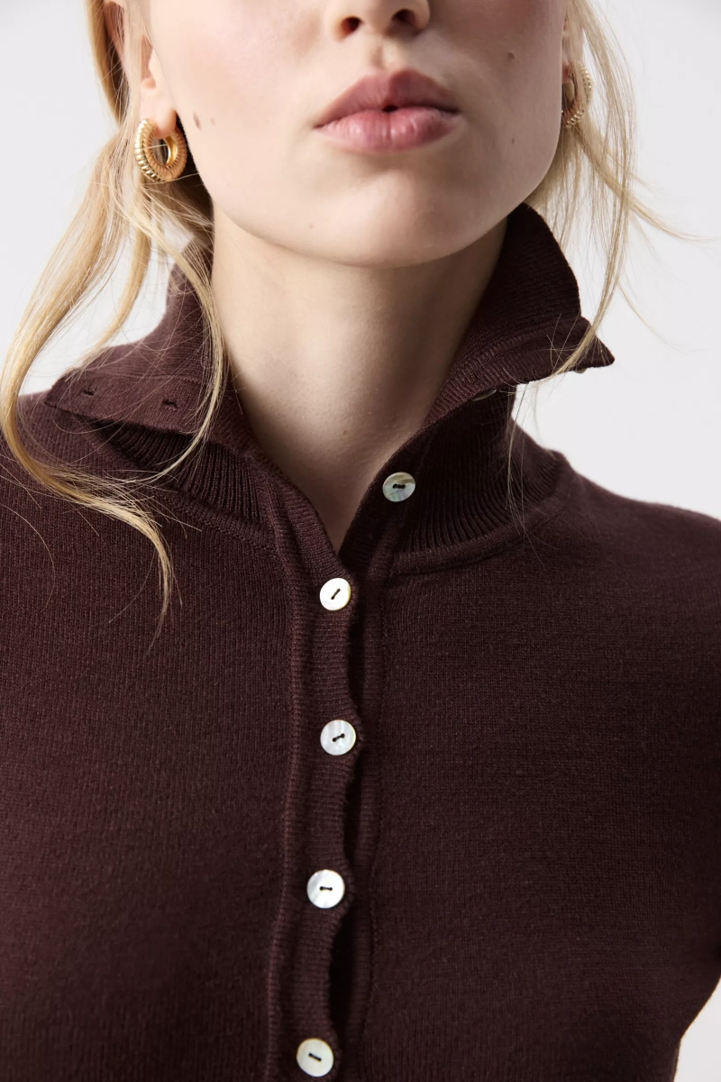 Платье мини с воротником-стойкой Charmstore, цвет: шоколадный, 306-541115-551 купить онлайн