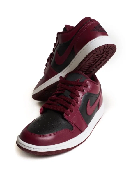 Кроссовки женские Air Jordan 1 Low "Black Maroon" NKDADDYS SNEAKERS, цвет: Бордовый DC0774-006 купить онлайн