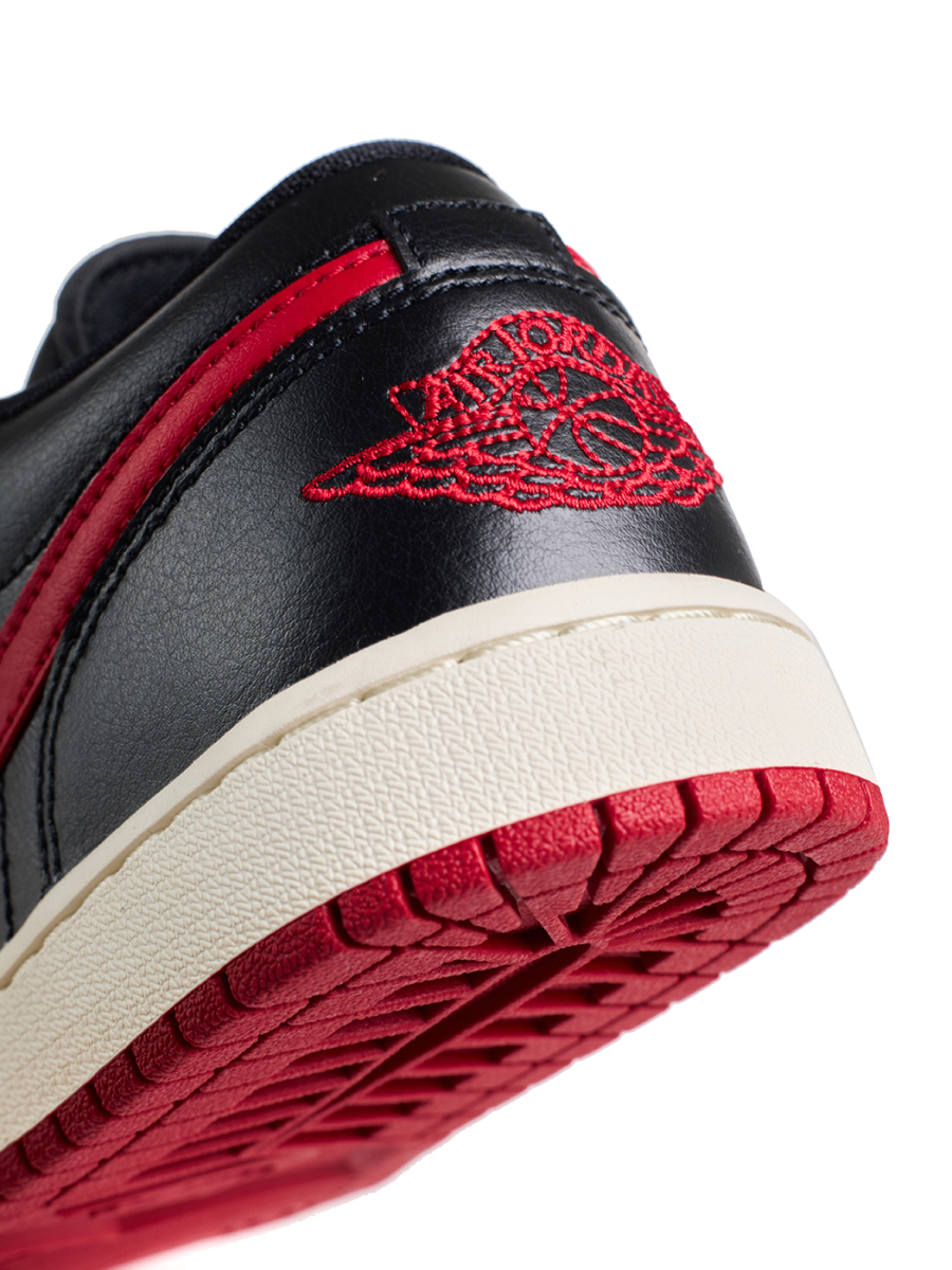 Кроссовки женские Jordan 1 Low "Bred Sail" NKDADDYS SNEAKERS, цвет: Чёрный DC0774-061 купить онлайн