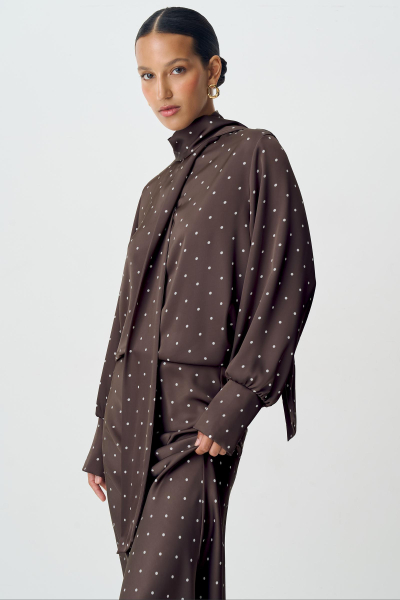 Блузка с бантом из сатина в горох Charmstore, цвет: шоколадный, 102-38939-551 купить онлайн