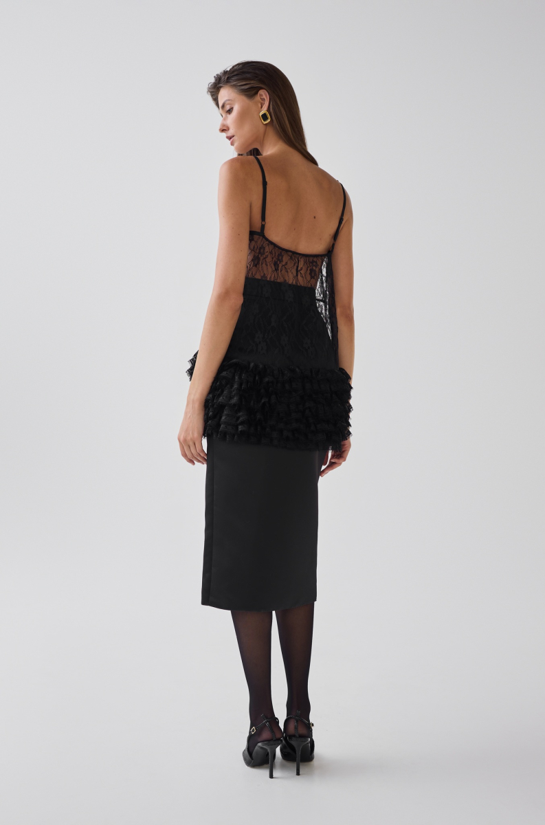 Топ из кружева