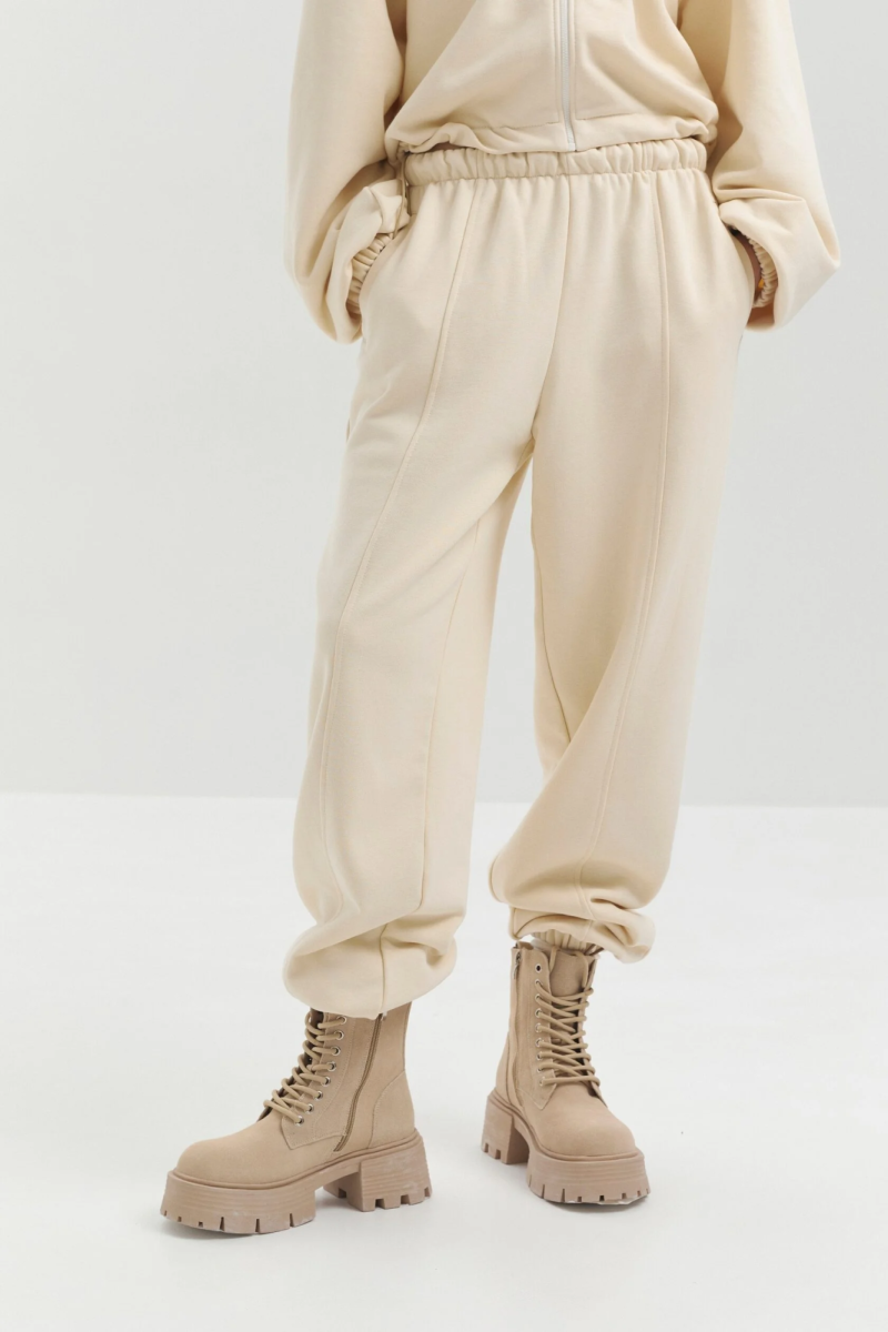 Джоггеры из футера