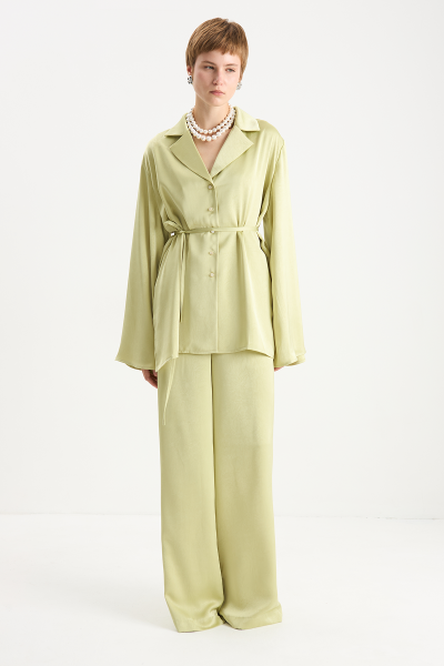 Костюм из атласа (блуза + брюки) MIA AIM, цвет: лайм, MIA685/523 купить онлайн