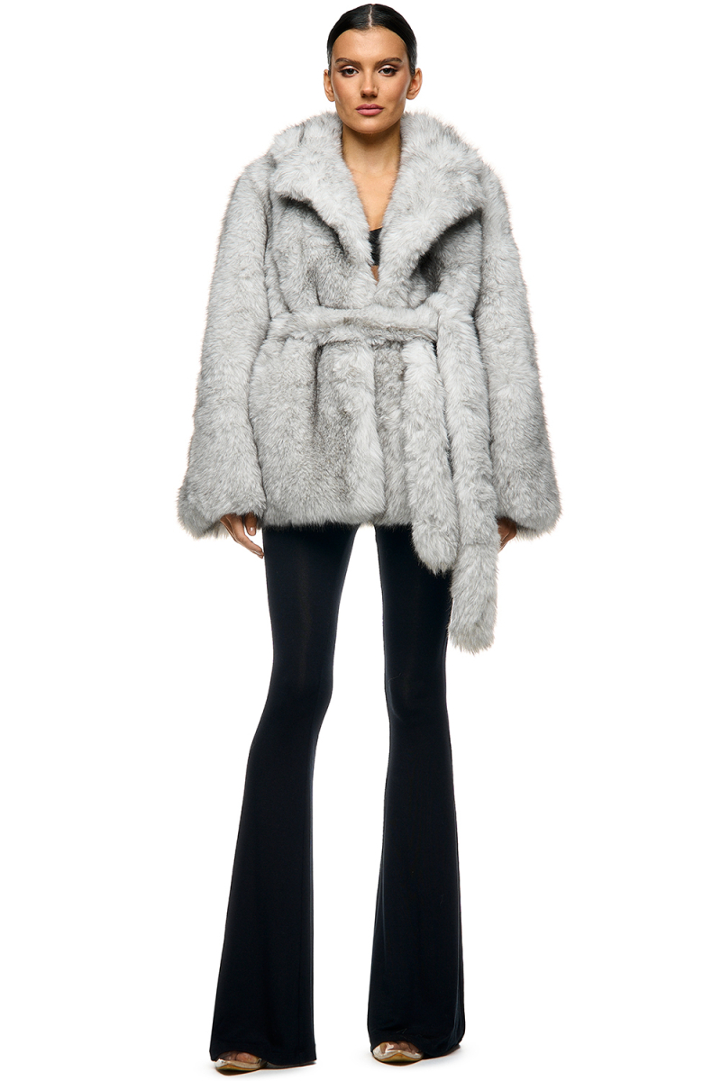 Шуба удлиненная с поясом
