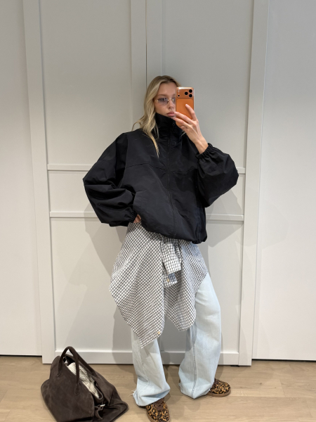 Бомбер спорт НИ ИМЕНИ, НИ ПОХОЖИХ, цвет: Черный,  купить онлайн