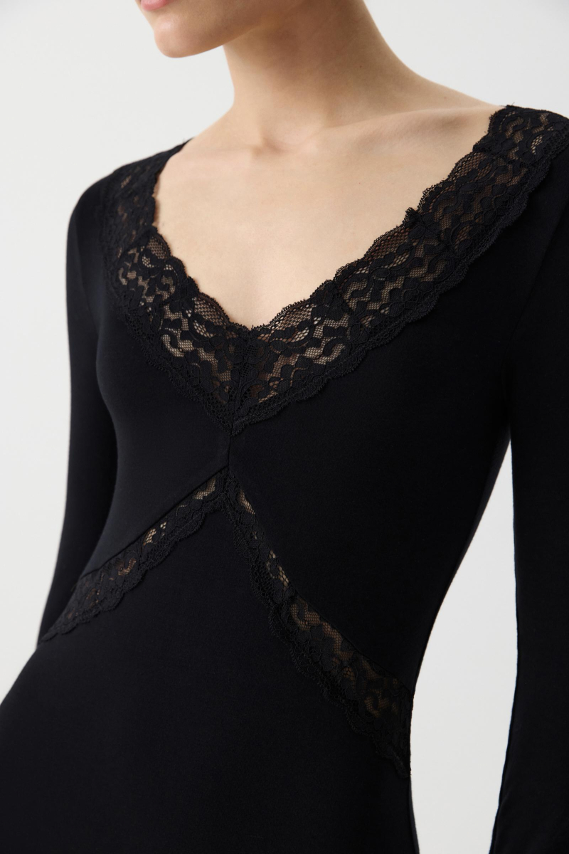 Платье из вискозы с кружевом Charmstore, цвет: Черный, 207-53565-880 купить онлайн