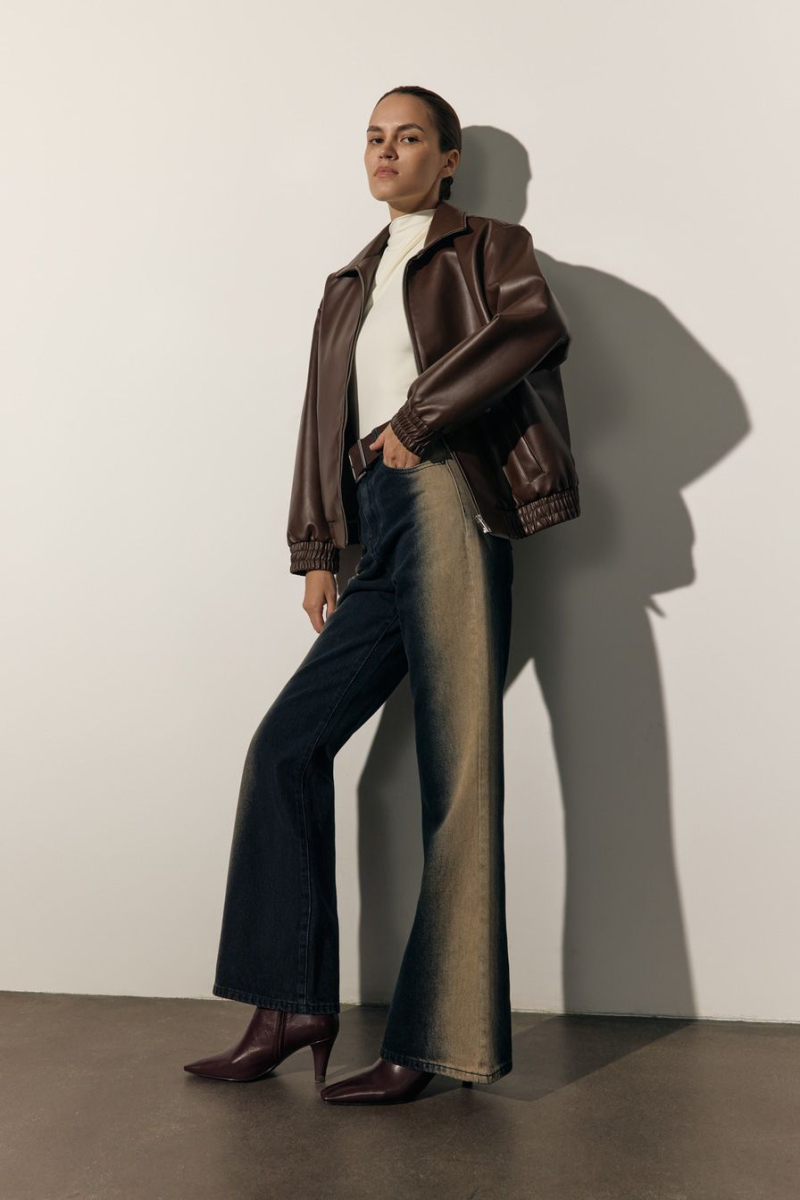 Джинсы с эффектом стирки