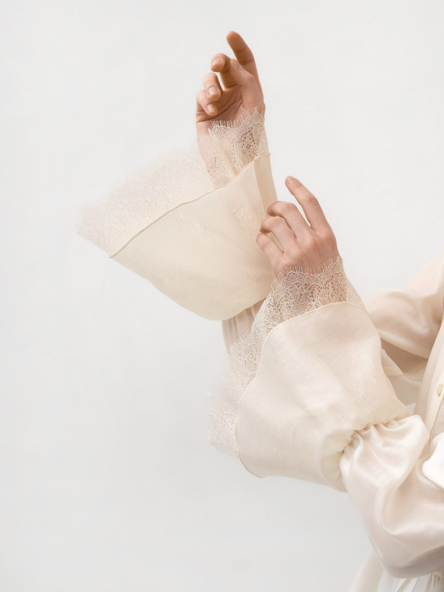 Блуза с кружевом TRES, цвет: молочный, НФ-00001889 купить онлайн