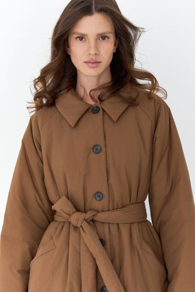 Тренч утепленный макси длины Ricoco, цвет: песочный, 7048/1 купить онлайн