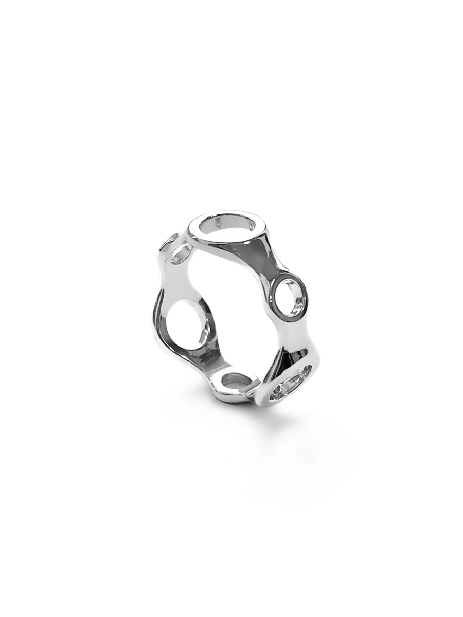 Серебряное кольцо "Poise"
