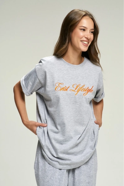 Футболка с вышивкой ERIST Grey&Orange Erist store, цвет: Светло-серый НФ-00002577 |новая коллекция купить онлайн