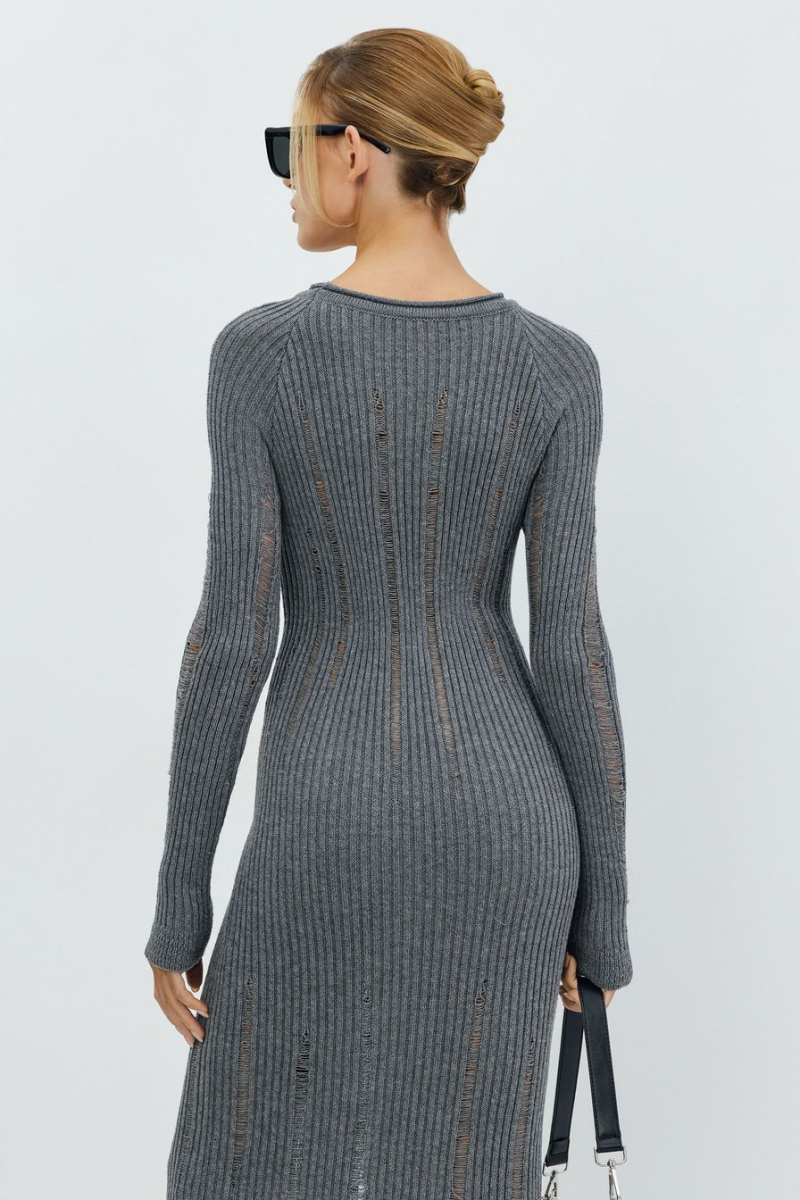 Платье с распущенной вязкой TOPTOP, цвет: серый, TT.011.14082.800 купить онлайн