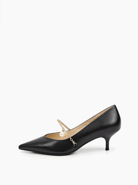 Туфли лодочки лакированные из натуральной кожи на маленьком каблуке