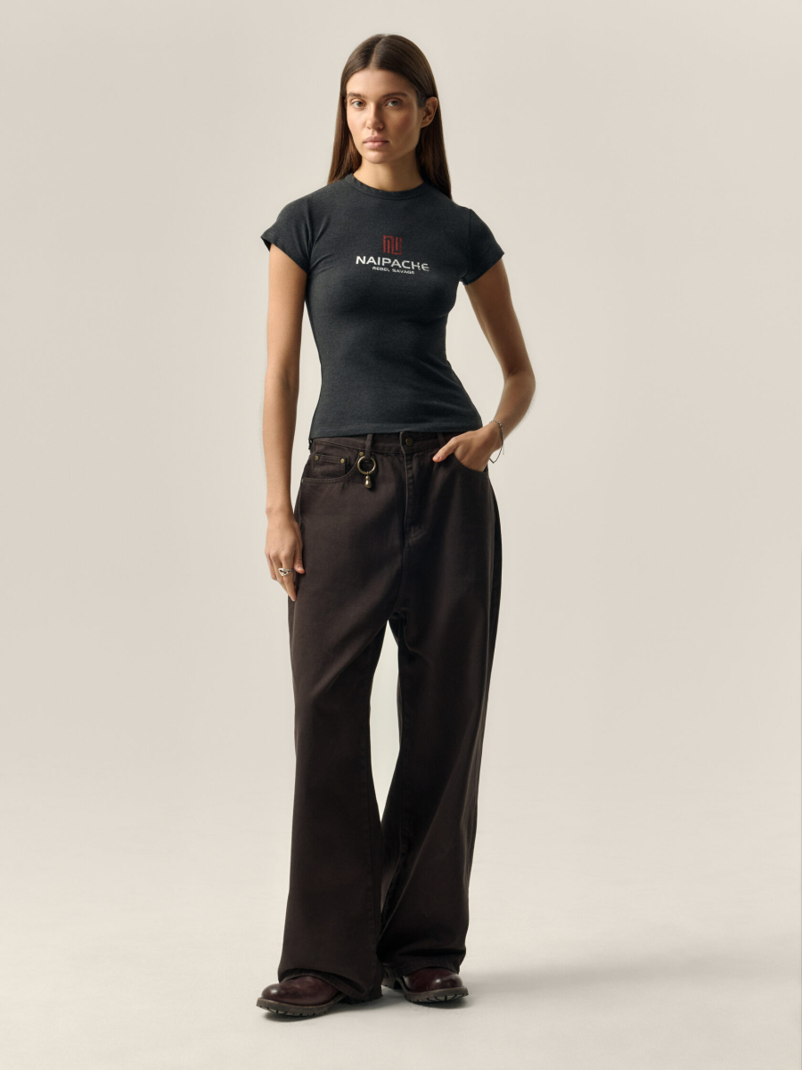 Футболка Confidence curve NAIPACHE, цвет: Черный,  купить онлайн