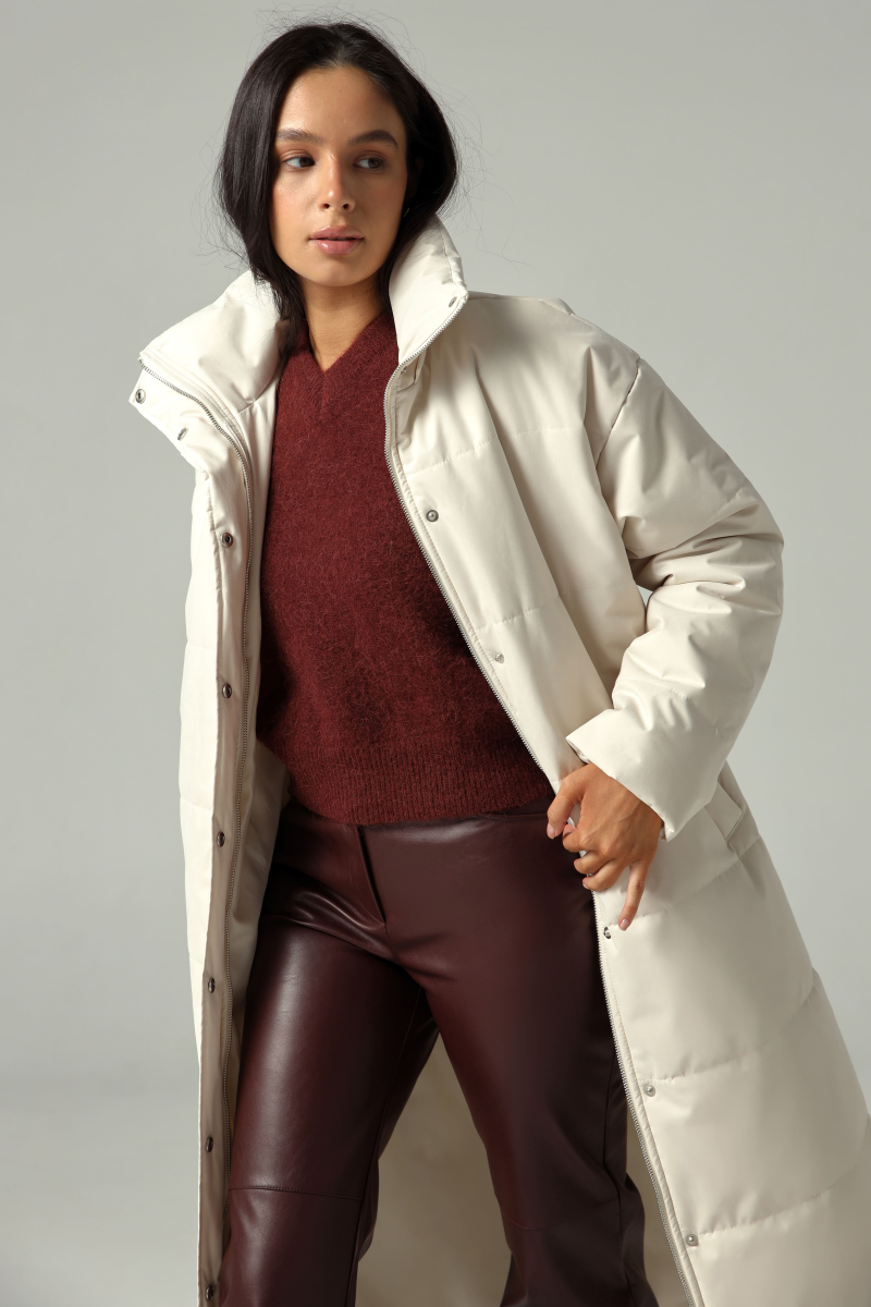 Пуховик удлиненный из мембраны с велюровым эффектом Ricoco, цвет: молочный, 5034/2 купить онлайн