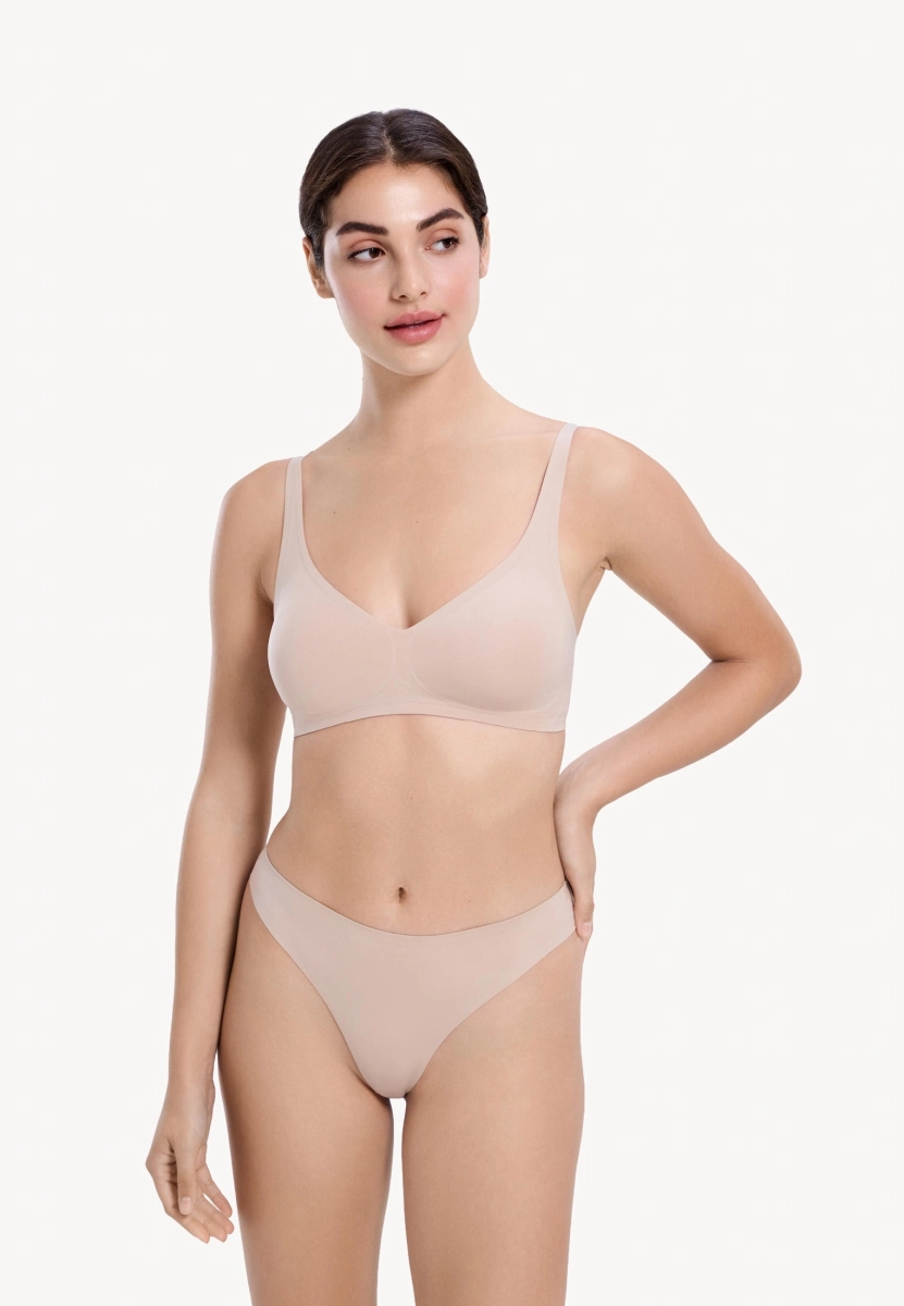 Трусы женские танга из полиамида MUTED, цвет: бежевый 905474.WPAN0018-Beige купить онлайн