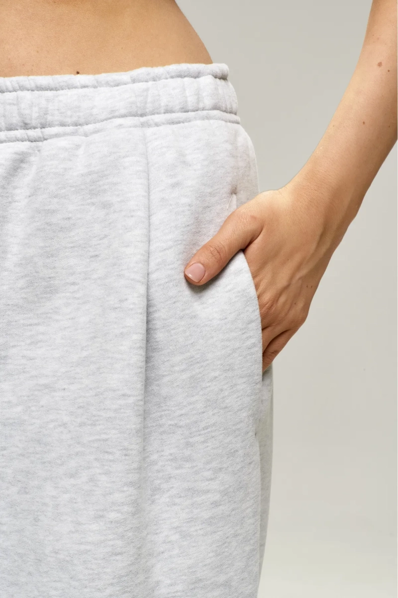 Брюки с начесом Grey Melange Erist store, цвет: серый, НФ-00003018 купить онлайн