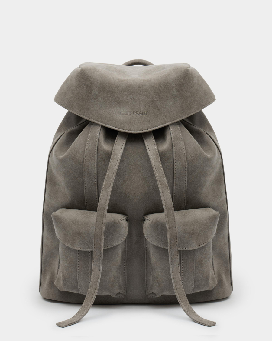 Вместительный рюкзак