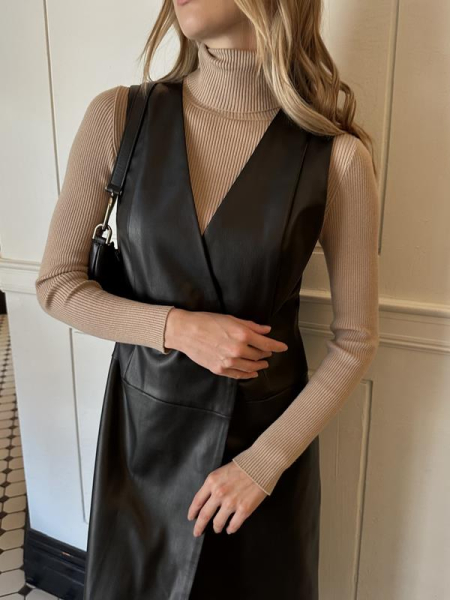 Кожаный сарафан НИ ИМЕНИ, НИ ПОХОЖИХ, цвет: Черный, 00-00000040 купить онлайн