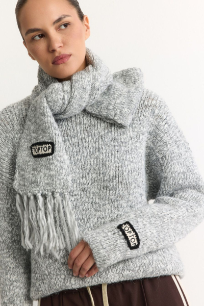 Шарф из переработанного полиэстера