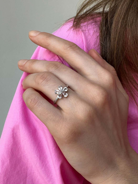 Кольцо Цветок с горным хрусталем