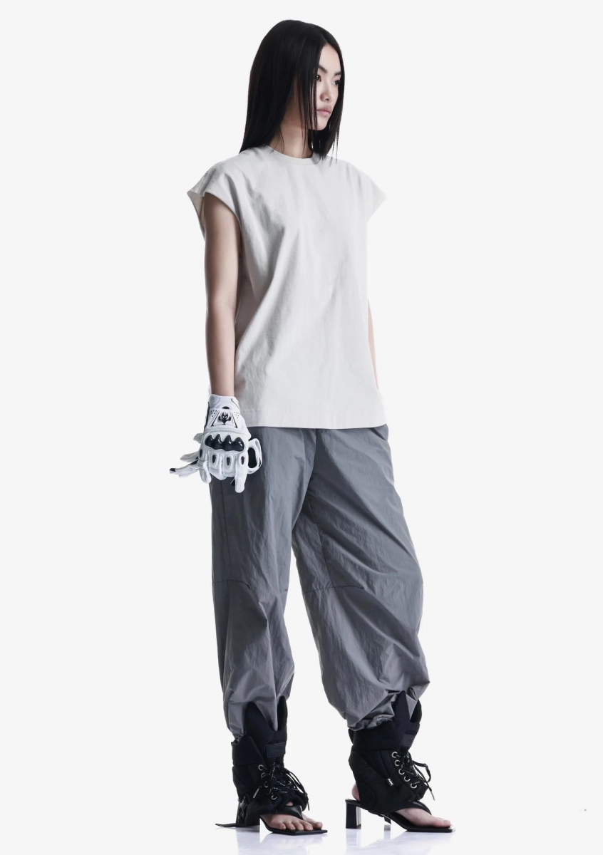 Футболка-безрукавка KRAKATAU, цвет: пепельно-белый, Tw143-43 купить онлайн