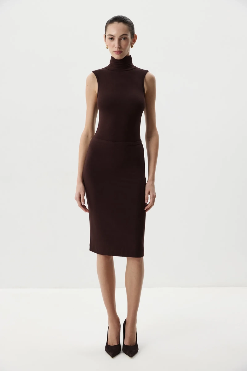 Боди с воротником-стойкой Charmstore, цвет: шоколадный, 217-50865-551 купить онлайн