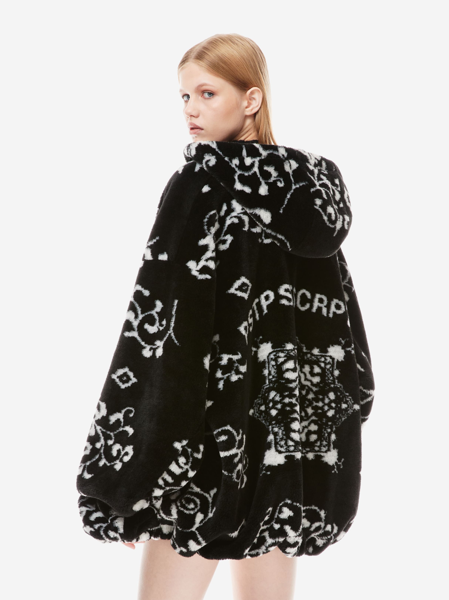 Объемный меховой бомбер PSTPSTSCRPTM p.p.s., цвет: сигнальный черный, P_0816.00.00 купить онлайн