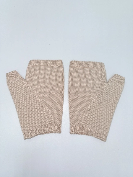 Митенки вязаные LIBERT'A, цвет: пудровый беж 18122025001 купить онлайн