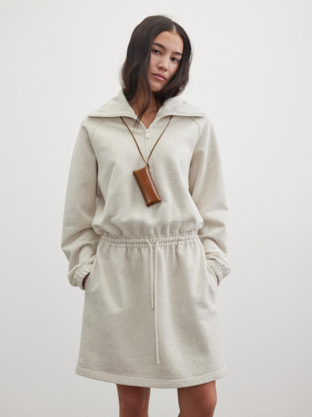 Платье из футера