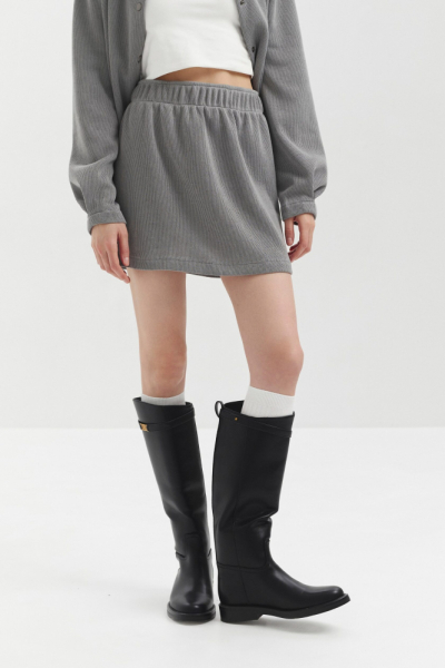 Юбка из фактурного трикотажа