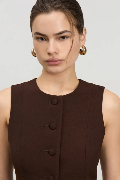 Жилет приталенный Mollis, цвет: коричневый, 17-05-3903/3 купить онлайн