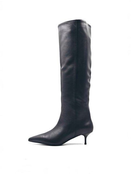 Сапоги демисезонные из натуральной кожи