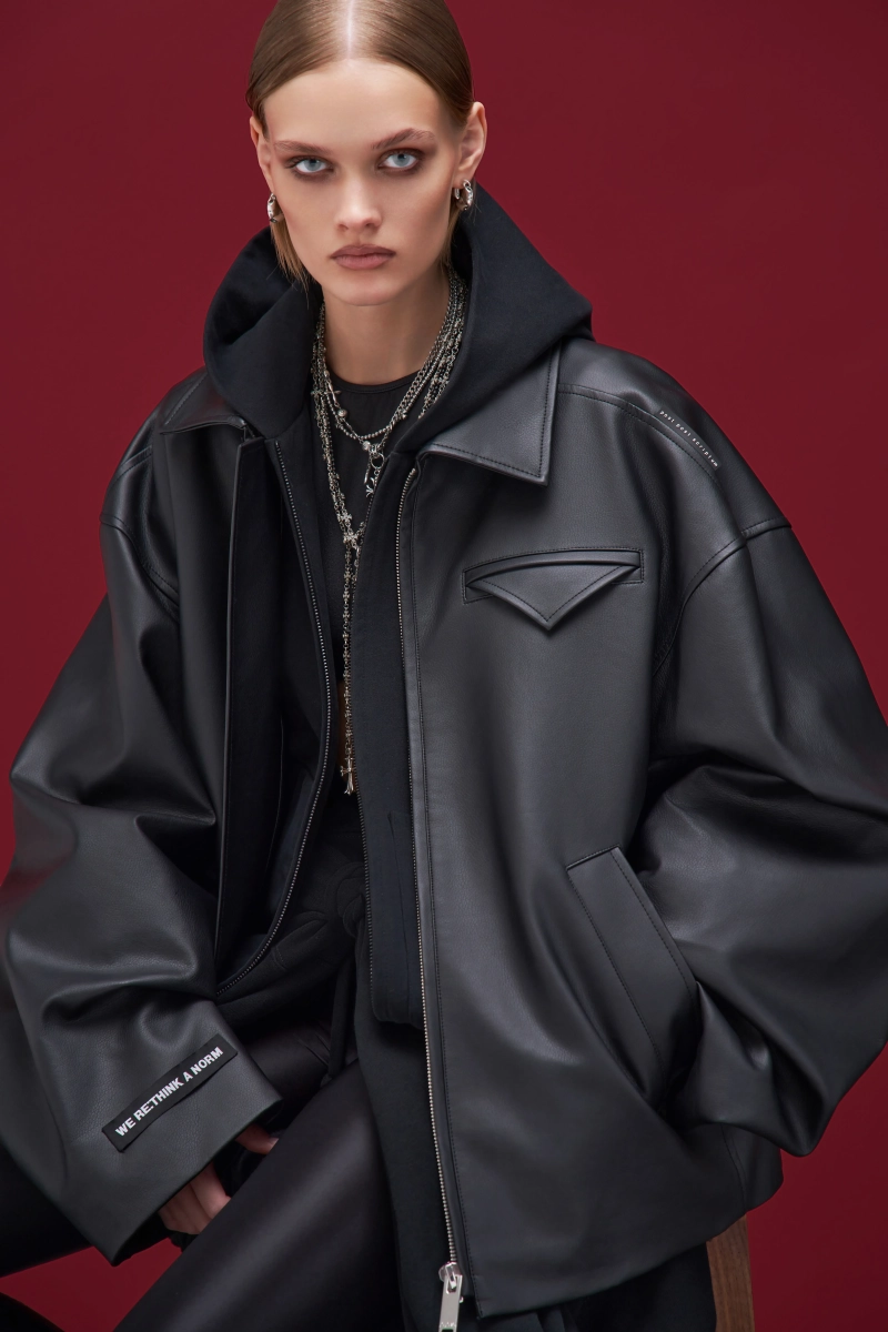 Oверсайз куртка из веган кожи p.p.s., цвет: Черный, 0500.10.02.BLK купить онлайн