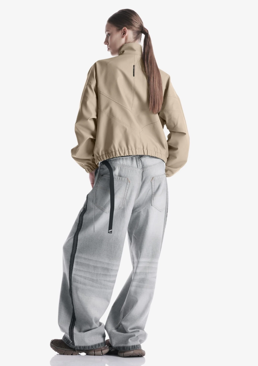 Бомбер из экокожи KRAKATAU, цвет: светлый тауп, Qw519A-810 купить онлайн